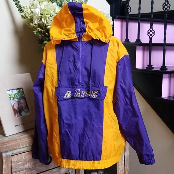 lakers windbreaker forever 21